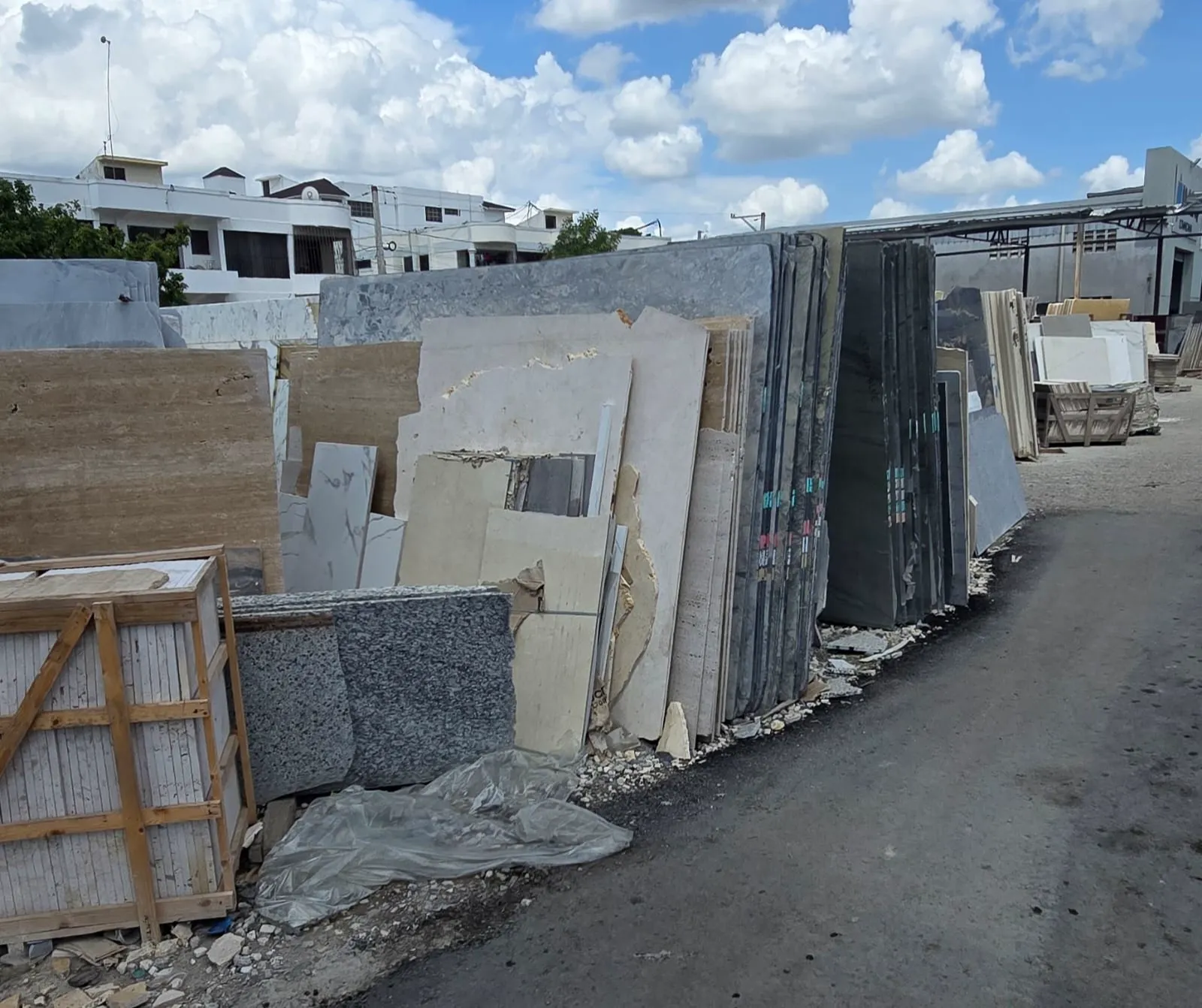 Marbre, Travertin et Granite en Stock